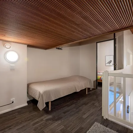 Aurinkorinne 4 - Modern Ski-in Ski-out With Sauna * Syöte